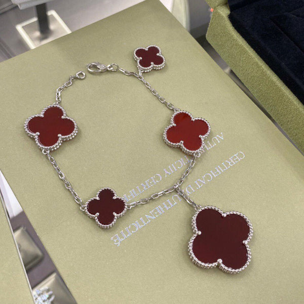 ˇTrend JewelryˇCLOVER 5 MOTIFS CARNELIAN BRACELET