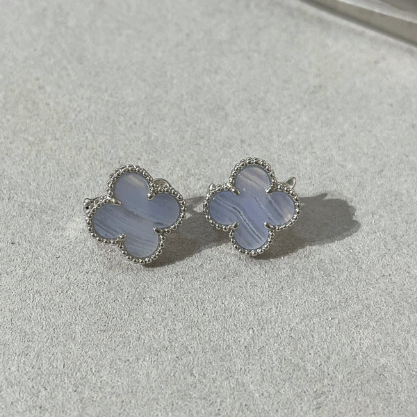 ˇTrend JewelryˇCLOVER CHALCEDONY SILVER STUD EARRINGS