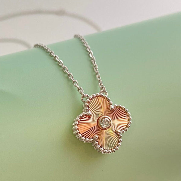 ˇTrend JewelryˇCLOVER 15MM DIAMOND LASER NECKLACE- CHRISTMAS 2024 SPECIAL EDITION