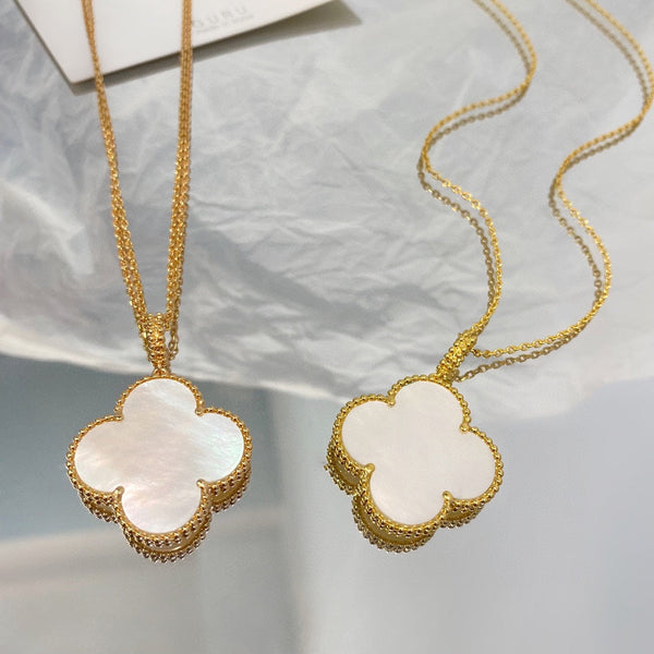 ˇTrend JewelryˇCLOVER 25MM MOP LARGE PENDANT NECKLACE