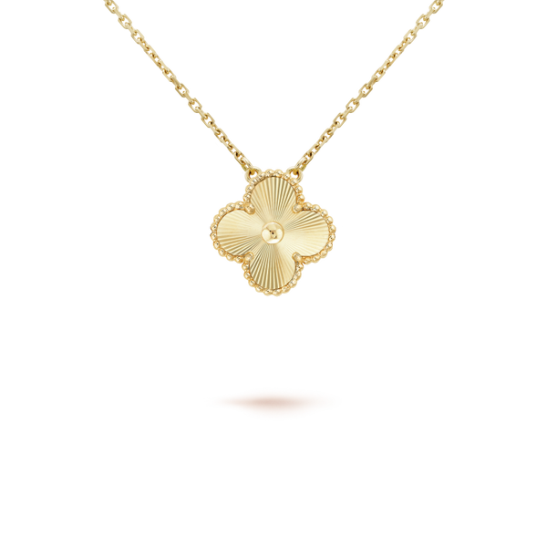 ˇTrend JewelryˇCLOVER 15MM LASER NECKLACE