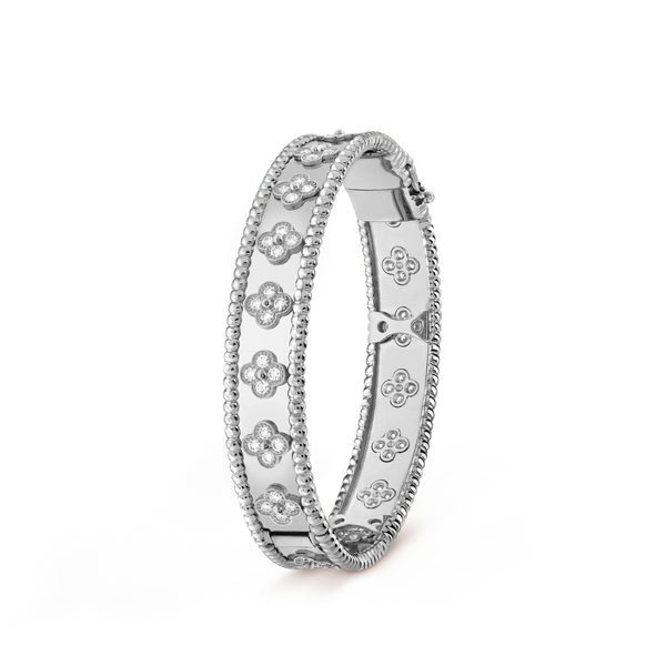 ˇTrend JewelryˇCLOVER BRACELET 8MM DIAMONDS